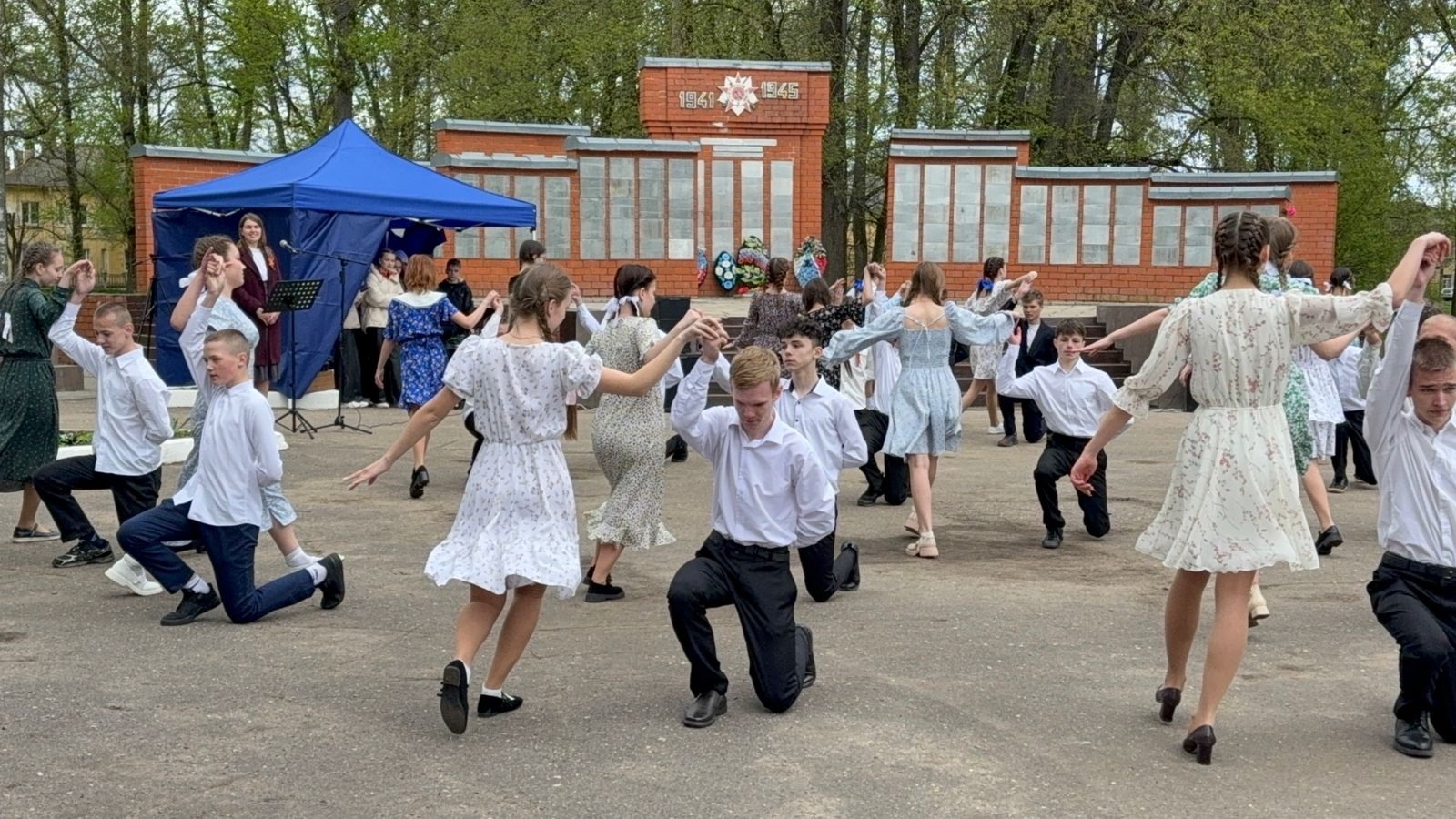 #СинийПлаточекПобеды #ДеньПобеды #ПолотноПамяти